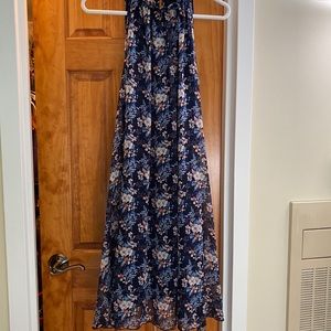 Floral dress with tie around waist
